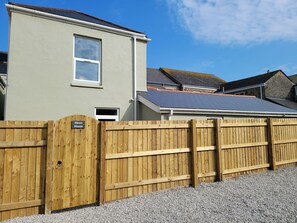Exterior - Mews Retreat (Camborne)