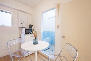 Unclassified image, 5 of 27, button - Shinjuku Waseda Fujitaki Apartment (Tokyo)