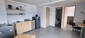 Living area - Great Laureles views and best price (Medellín)