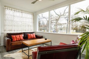 Téléviseur, chaîne audio