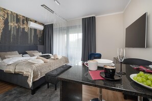 Apartment | Living room - Holiday Studio With Balcony, Indoor Pool, Sauna (Polanica-Zdroj)