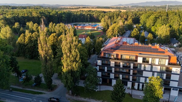 Apartment | Exterior - Holiday Studio With Balcony, Indoor Pool, Sauna (Polanica-Zdroj)