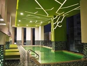 Piscine couverte