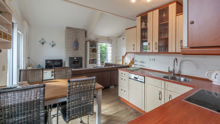 Lovely Detached Holiday Home