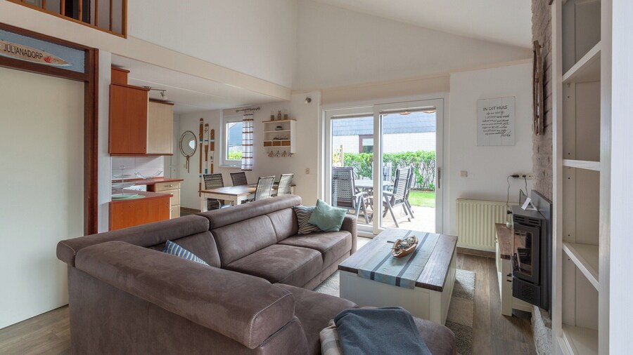 Lovely Detached Holiday Home