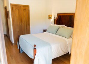 6 chambres, accès Internet