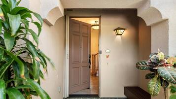 House, Multiple Beds (Waikoloa Colony Villas#1404) | Exterior detail