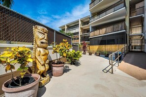 Appart'hôtel, plusieurs lits (Kona Plaza#409) | Détail de l’extérieur