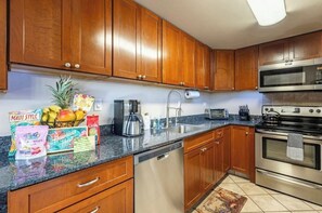 Leilighet, flere senger (Kona Plaza#409) | Eget kjøkken