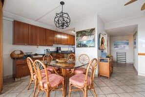 Condo, Multiple Beds (Kona Plaza#409) | Dining - Kona Plaza#409 (Kailua-Kona)