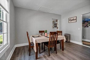 Unclassified image, 5 of 9, button