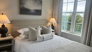 3 bedrooms, iron/ironing board, Internet, bed sheets