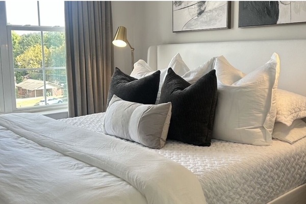 3 chambres, fer et planche à repasser, accès Internet, draps fournis