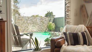 Piscina externa, piscina aquecida