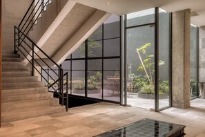 Handrails in stairways