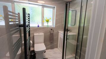 Shower, towels