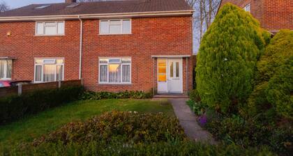 Winchester Retreat With 4 Bedrooms