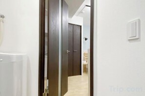 Unclassified image, 2 of 18, button - Nestay apartment Tokyo Nippori (Tokyo)
