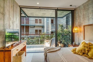 2 Schlafzimmer, Schreibtisch, Bügeleisen/Bügelbrett, WLAN