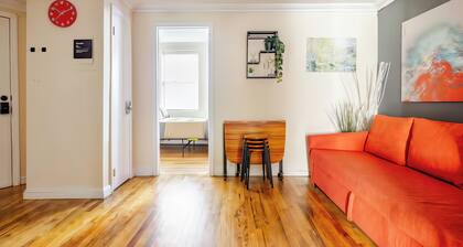 3br/2ba Garden Apt w Yard+Laundry