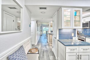 Condo, Multiple Beds (Land's End 11-302 Beach Front - Premi) | Private kitchen - Land's End 11-302 Beach Front - Premier (Treasure Island)