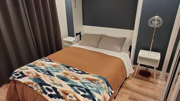 1 bedroom, free WiFi, bed sheets