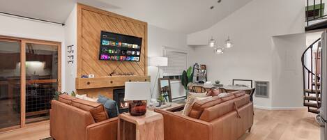 Smart-TV, bøker og printere