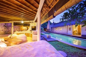 Standard Villa | Terrace/patio - Mu Bungalow Boutique Resort (Pecatu)