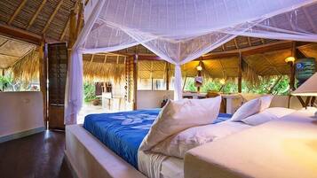 Deluxe-Bungalow, Gartenblick | Kostenloses WLAN, Bettwäsche