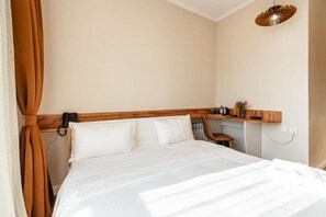 Cribs/infant beds - Aykun Hotel (Almaty)