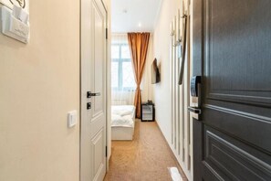 Cribs/infant beds - Aykun Hotel (Almaty)