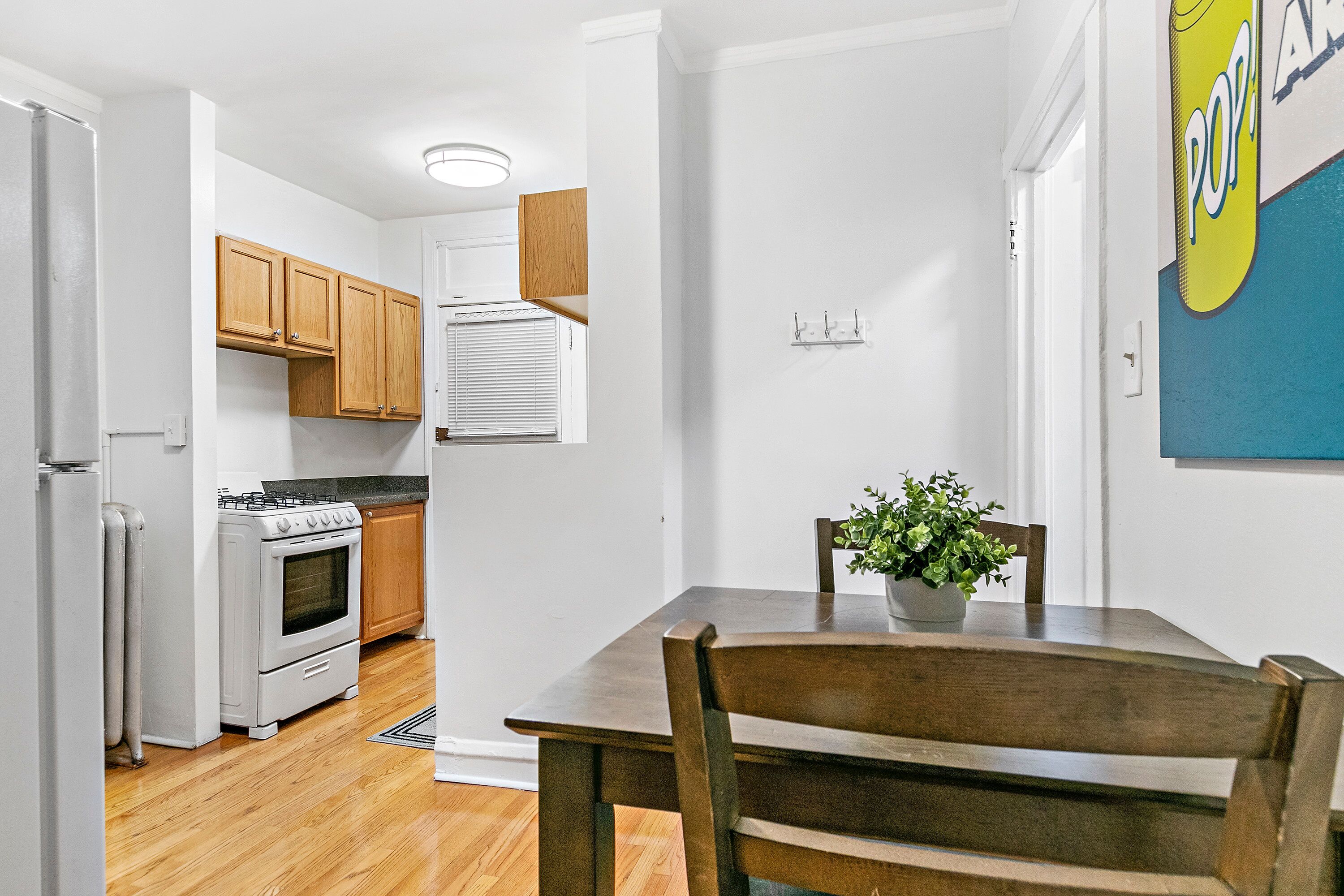 Classic-Apartment, 1 King-Bett | Esszimmer