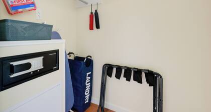 Close to Hospitals: Peaceful Birmingham Studio