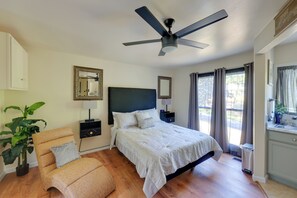 Apartment (0 Bedroom) | Interior - Close to Hospitals: Peaceful Birmingham Studio (Birmingham)