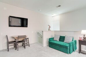 Apartemen (0 Bedroom) | Bagian depan properti