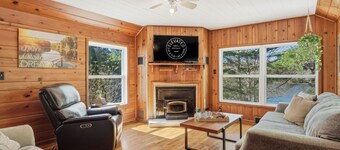 Rennie Lake Hideaway Home