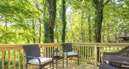 Boone Getaway - 3BR - Huge Deck - Cozy & Quiet - Escape to the Mountains
