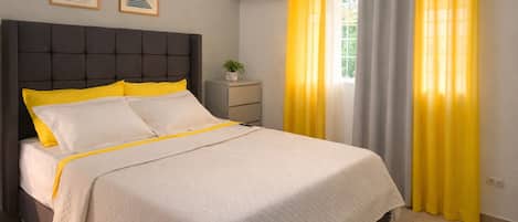 2 bedrooms, iron/ironing board, free WiFi, bed sheets