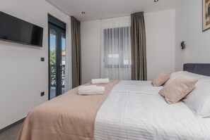 3 chambres, accĂšs Ă Internet