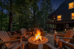 Property grounds - FROHE HUTTE l PRIVATE LUXURY GETAWAY & GAME ROOM (Cleveland)