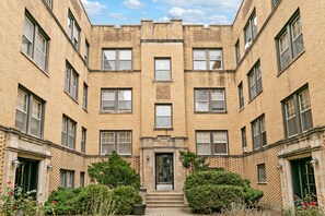 บริเวณภายนอก