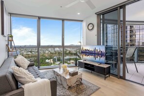 Televisio, työhuone