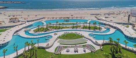 Lämmitetty uima-allas