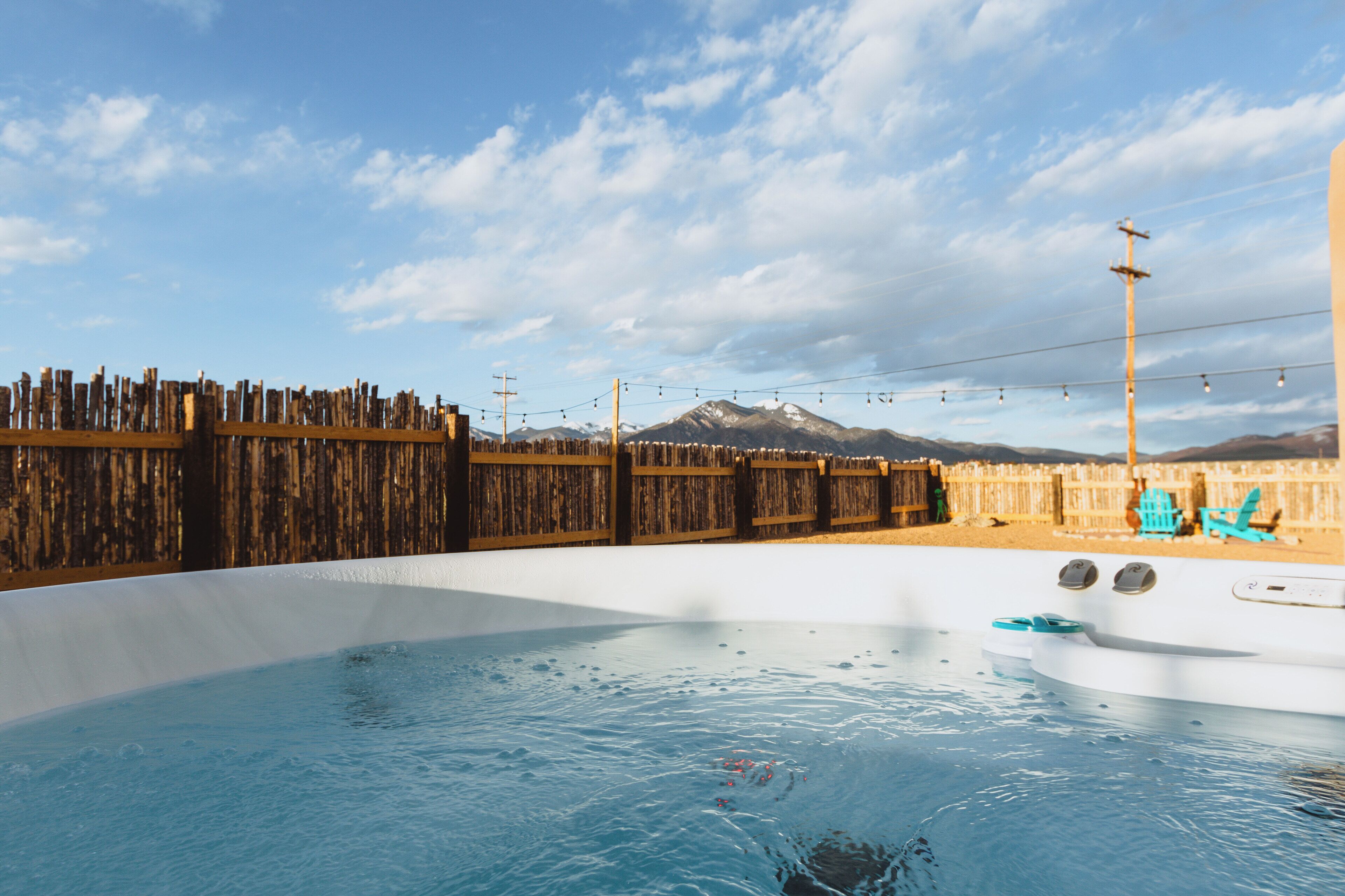 Tina de hidromasaje al aire libre