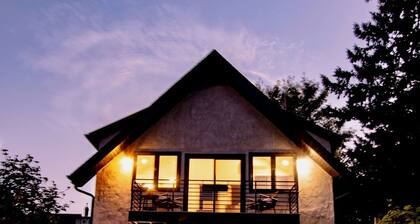 Stunning city view modern guesthouse