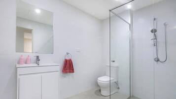Hair dryer, towels