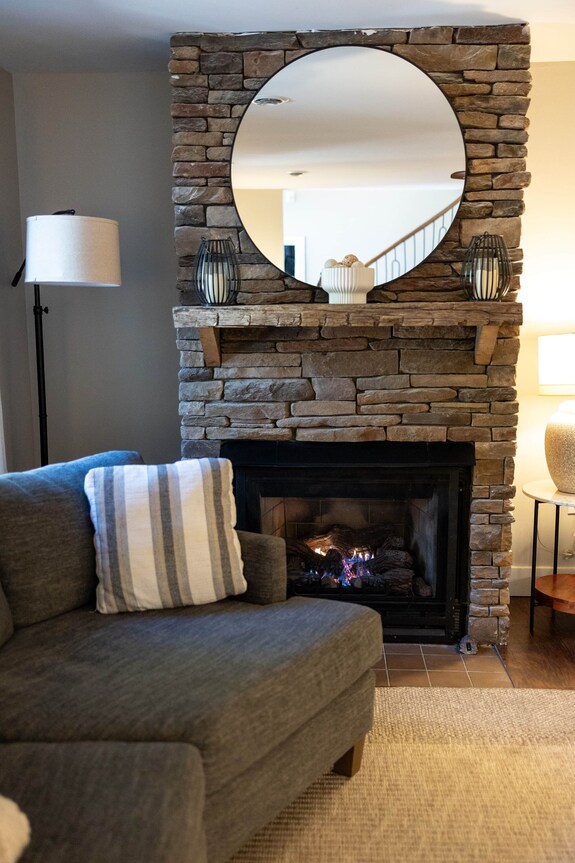 Blue Anchor- Lakefront 8 Bedroom With Indoor Pool And Movie Theater - Deep Creek Lake, MD