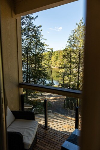 Blue Anchor- 8 bedrooms with indoor pool and movie theater