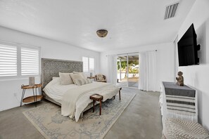 3 habitaciones, escritorio, wifi gratis y ropa de cama 