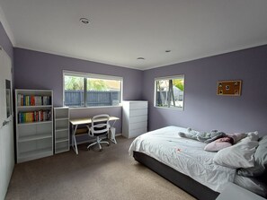 4 chambres, bureau, fer et planche à repasser, Wi-Fi